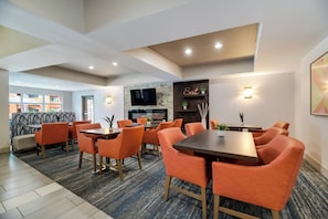 Petit déjeuner buffet compris tous les jours