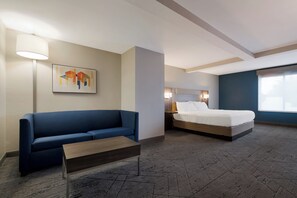 1 bedroom, premium bedding, pillowtop beds, in-room safe