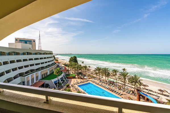 Deluxe Room, Sea View (Deluxe) | Beach/ocean view