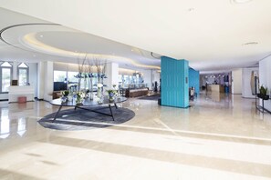 Lobby - Occidental Sharjah Grand (Sharjah)