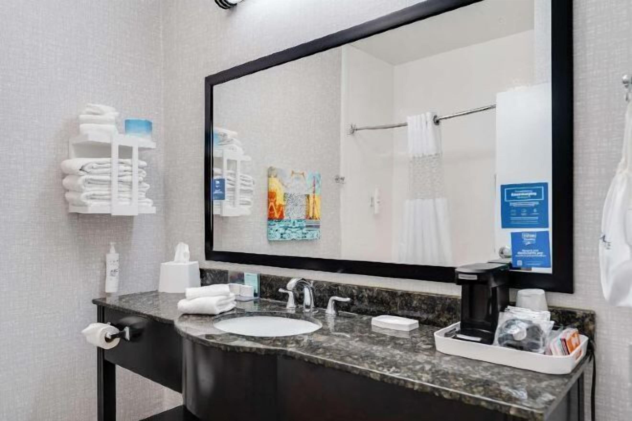 免费洗浴用品、吹风机