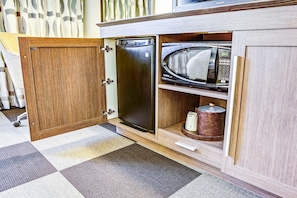 Fridge, microwave, coffee/tea maker