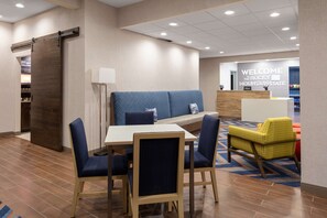 Restaurant - Hampton Inn Castle Rock (Castle Rock)