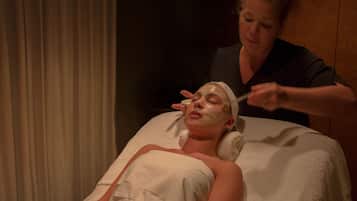 Körperbehandlungen, Aromatherapie, Warmsteinmassagen