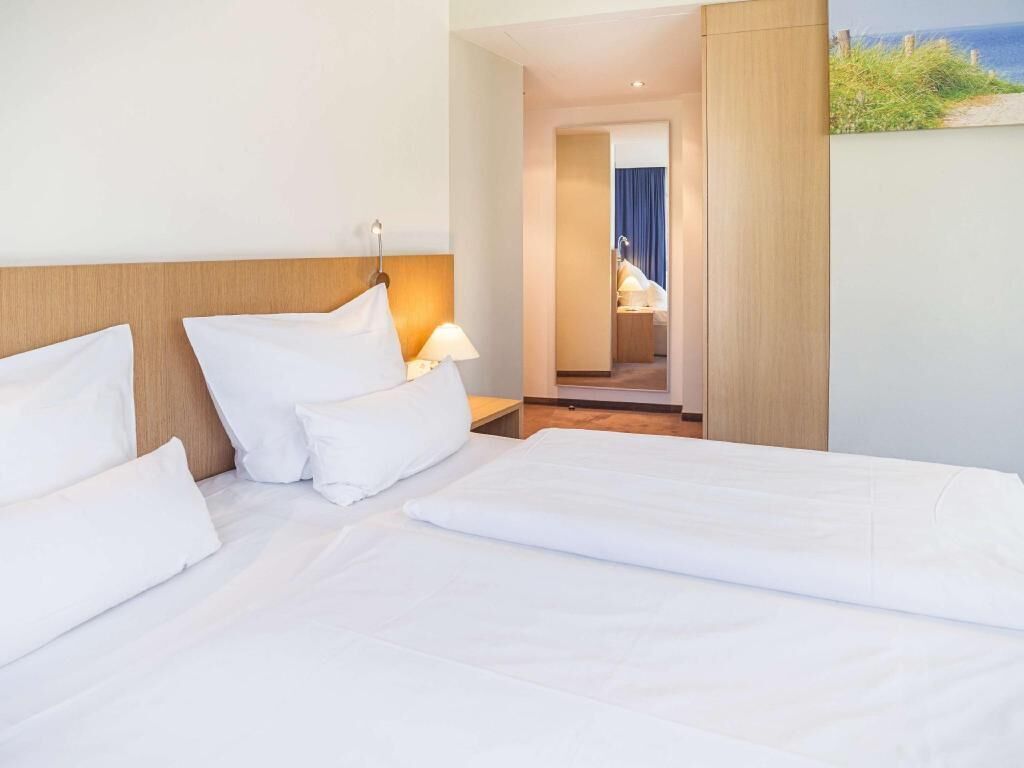 Roupas de cama antialérgicas, escrivaninha