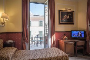 Habitación clásica, balcón | Vistas desde la habitación