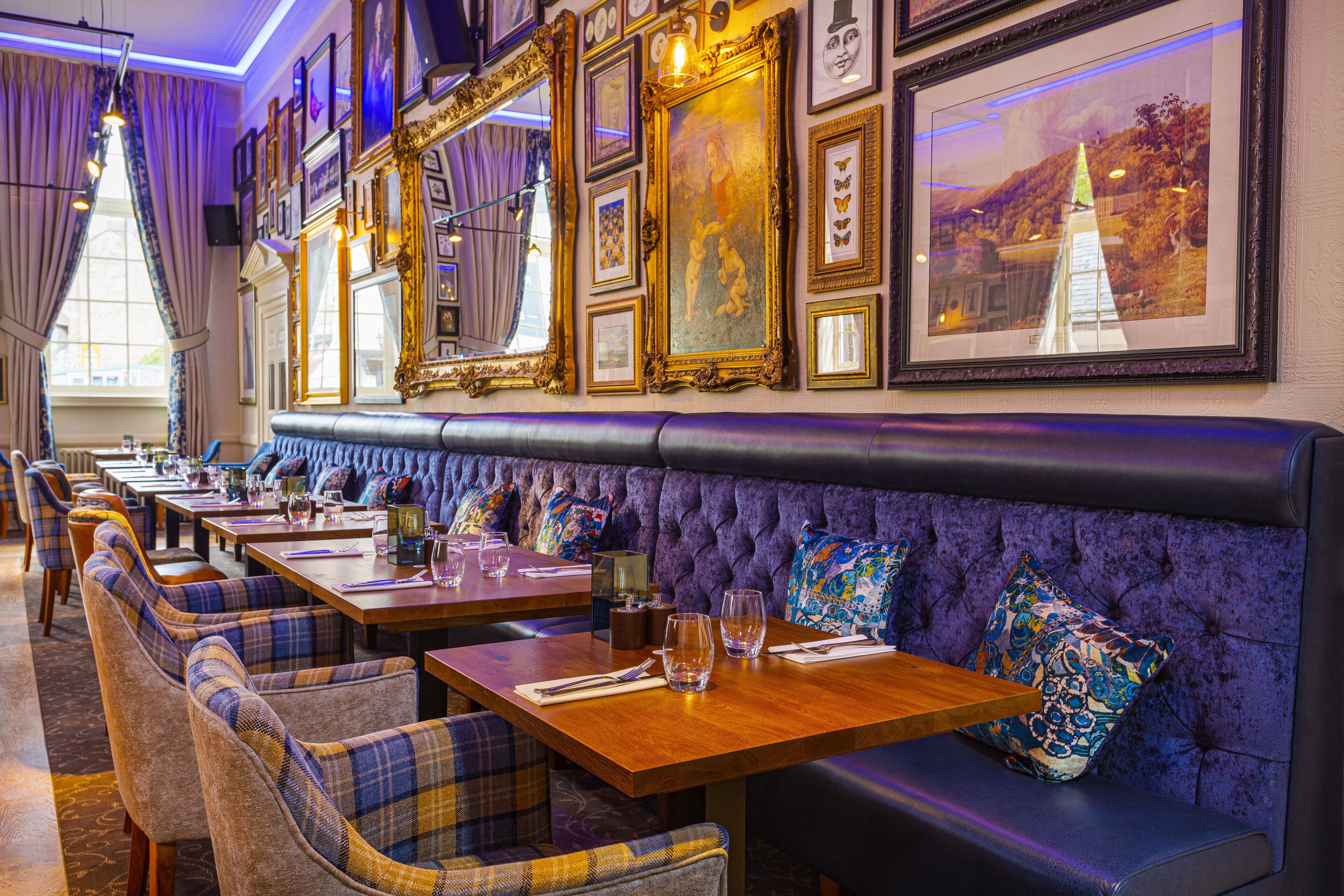 breakfast, lunch, dinner served; british cuisine