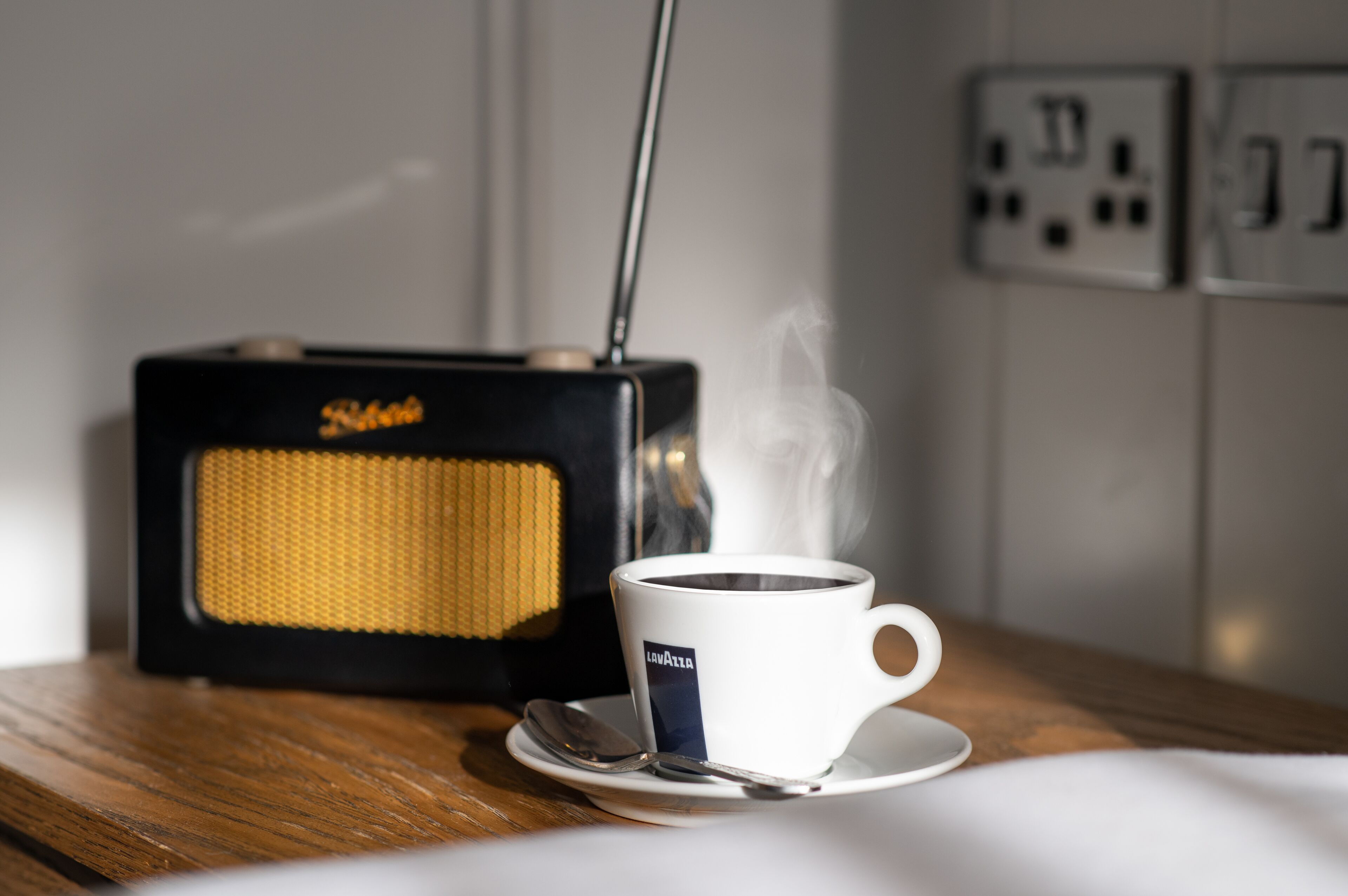 single room | hypo-allergenic bedding, desk, soundproofing, iron/ironing board