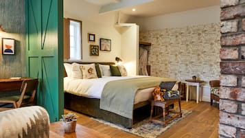 1 dormitorio, ropa de cama hipoalergénica, escritorio
