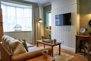 防过敏的被褥、办公桌、隔音、熨斗/熨板