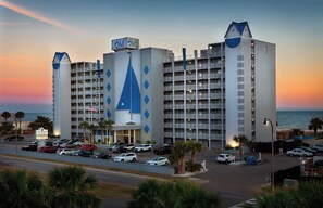 Front of property - evening/night - Maritime Beach Club (North Myrtle Beach)
