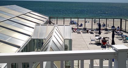 Ocean Club on Smuggler's Beach