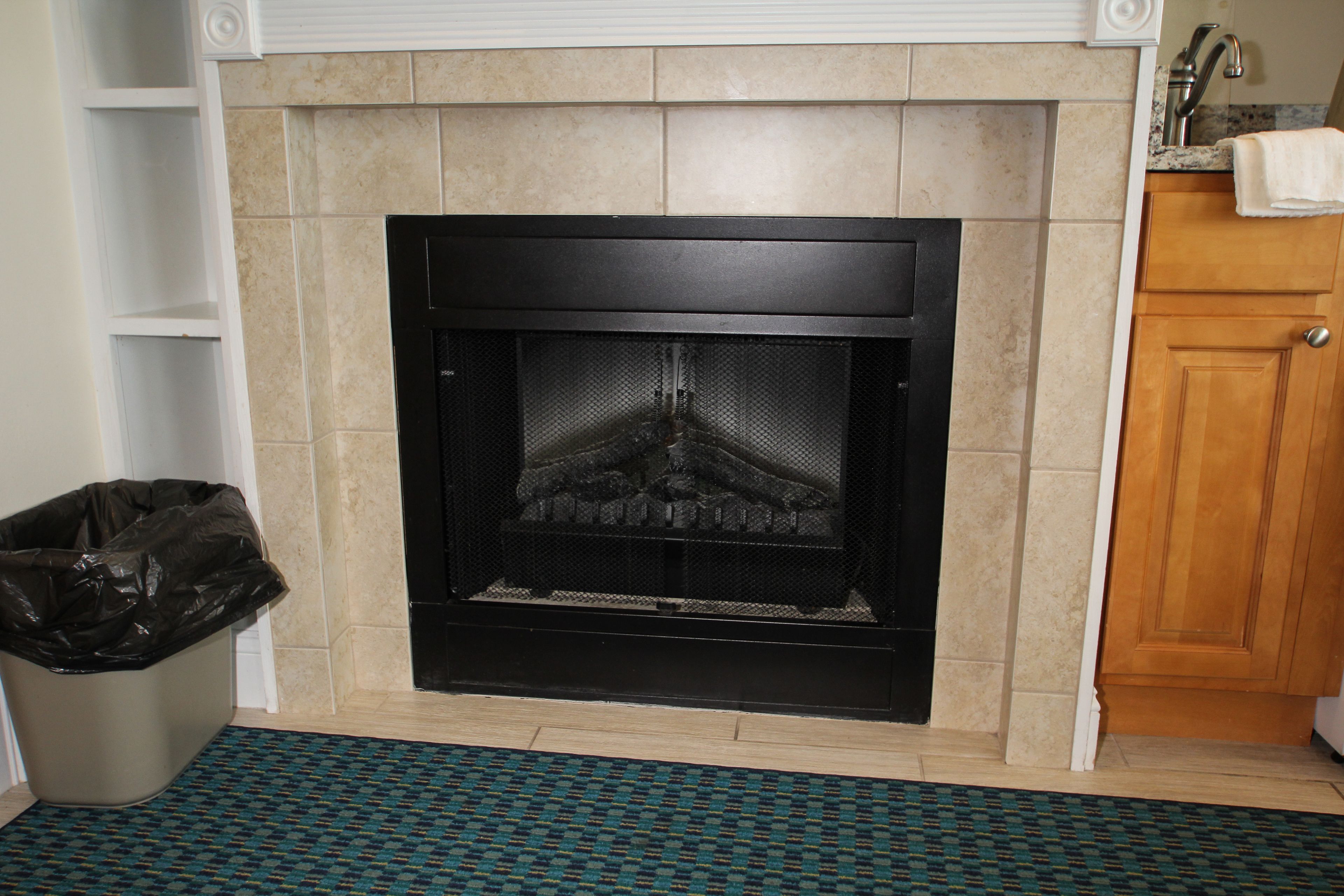 studio, 1 bedroom | living area | flat-screen tv, fireplace, dvd player