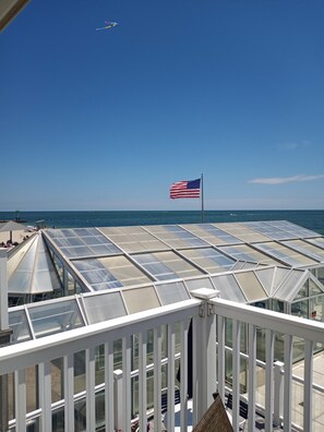 Deluxe Studio, Oceanfront, 1 Bedroom | Terrace/patio