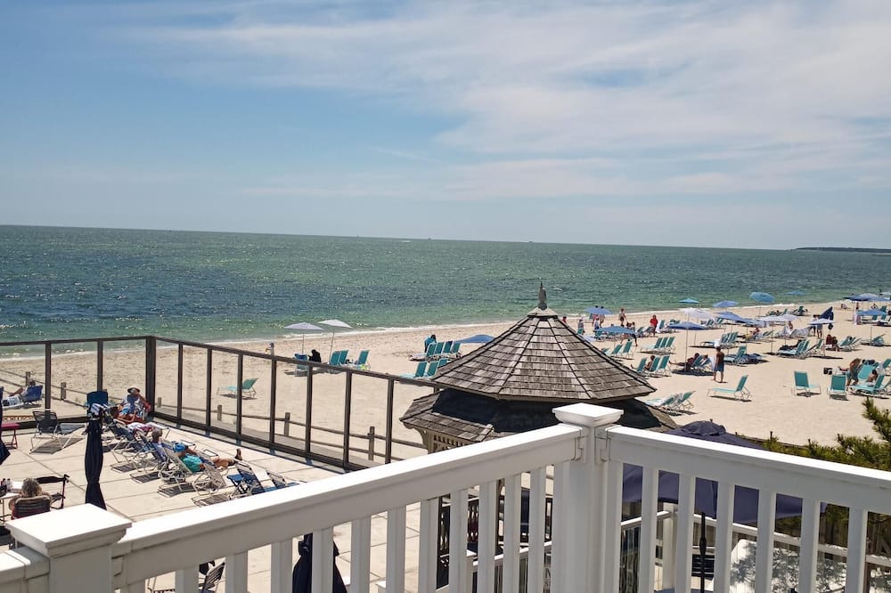 Ocean Club on Smuggler's Beach