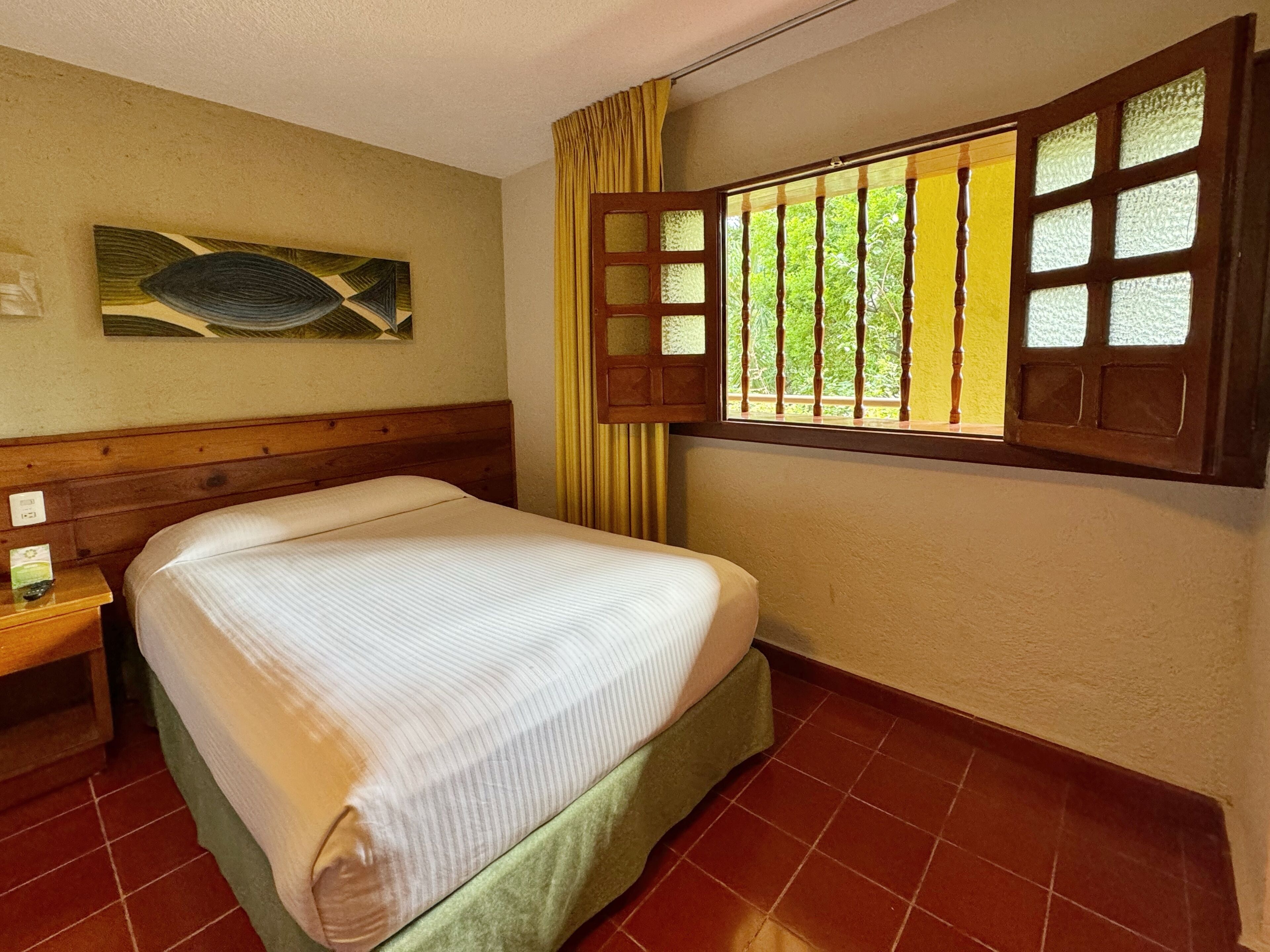 studio | 1 bedroom, in-room safe, desk, iron/ironing board