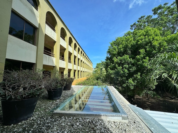 Fachada de la propiedad