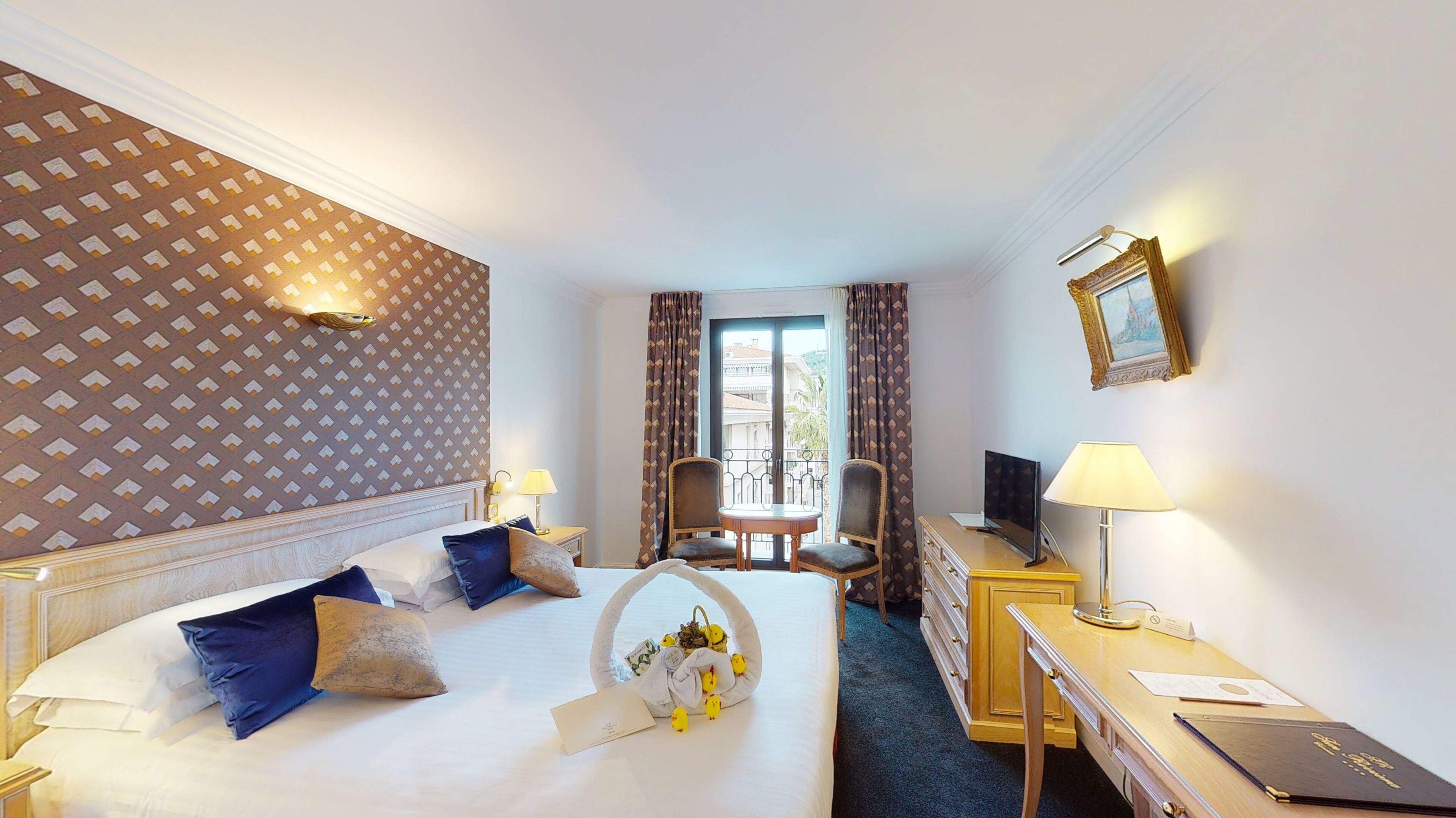 Photo - Sun Riviera Hotel