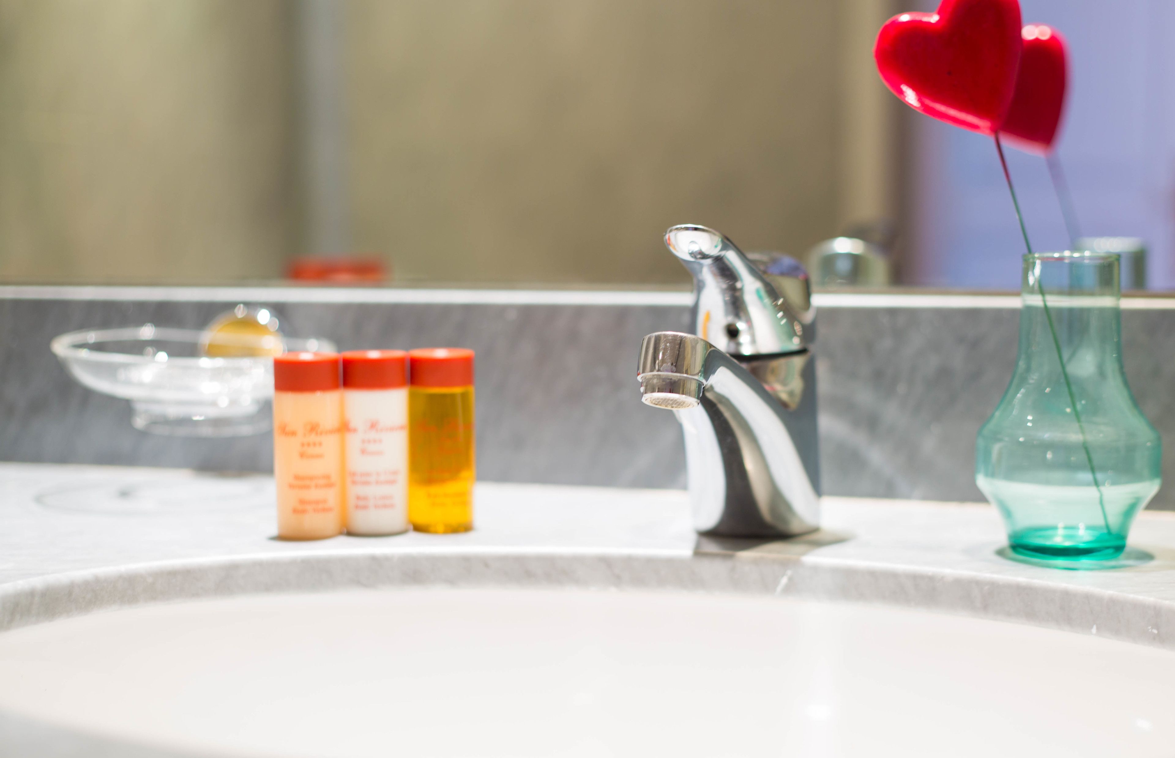 Photo - Sun Riviera Hotel