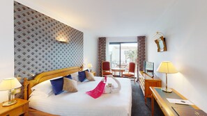 Deluxe Double Room | Premium bedding, minibar, in-room safe, desk - Sun Riviera (Cannes)