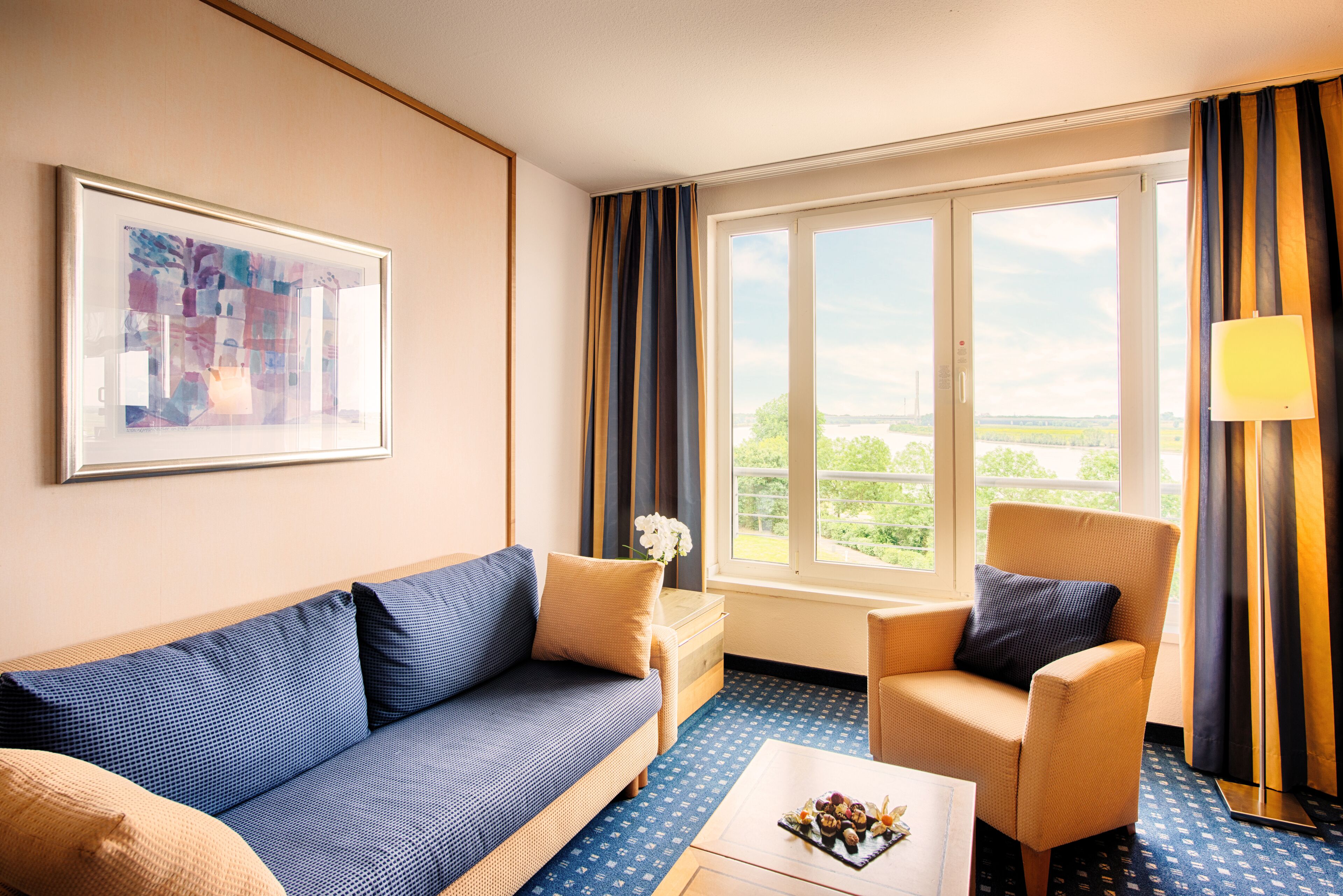 42-inch tv with digital channels