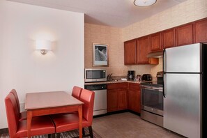 Suite, 2 Bedrooms, Non Smoking | Private kitchen | Fridge, microwave, stovetop, dishwasher