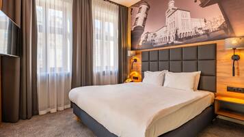 Apartamento standard, 1 cama de casal | Frigobar, cofres nos quartos, escrivaninha