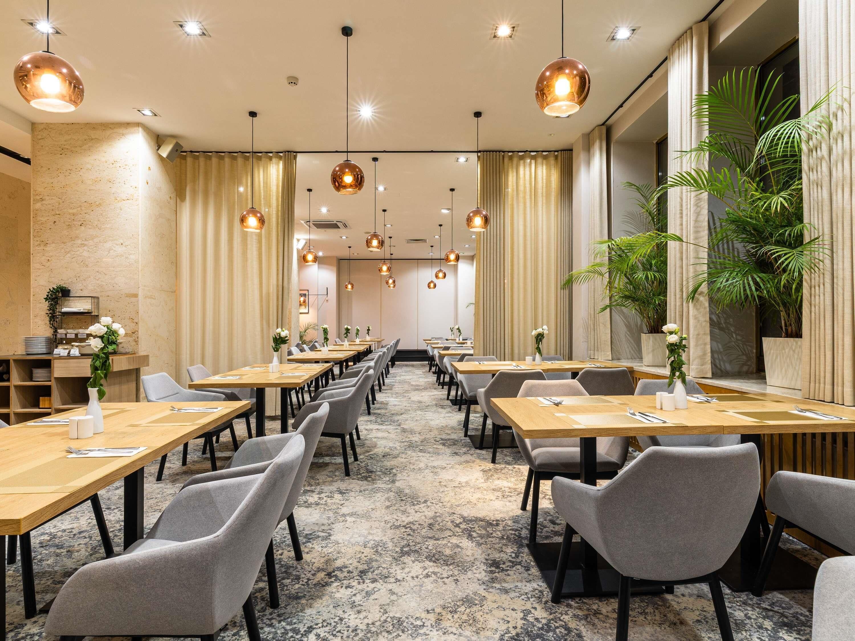 Se sirven desayunos, comidas y cenas 