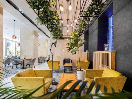 Breakfast, lunch and dinner served. Mercure Opole