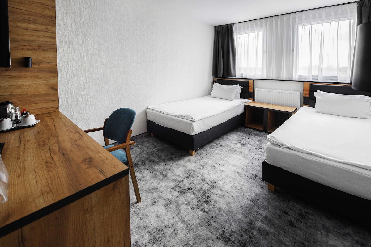 Superior Room, 2 Twin Beds | Minibar, in-room safe, desk, iron/ironing board