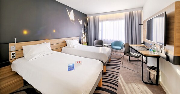 Superior Twin Room, 2 Twin Beds | Premium bedding, minibar, in-room safe, desk