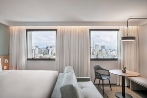 1 bedroom, minibar, in-room safe, desk