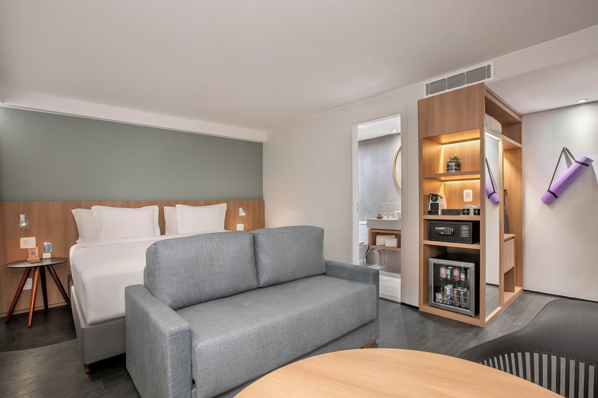 The Loft for Families | Minibar, in-room safe, desk, blackout curtains