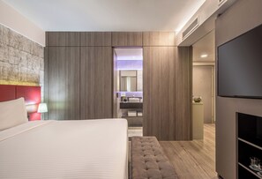 The Townhouse | Minibar, caja de seguridad en la habitación y escritorio 