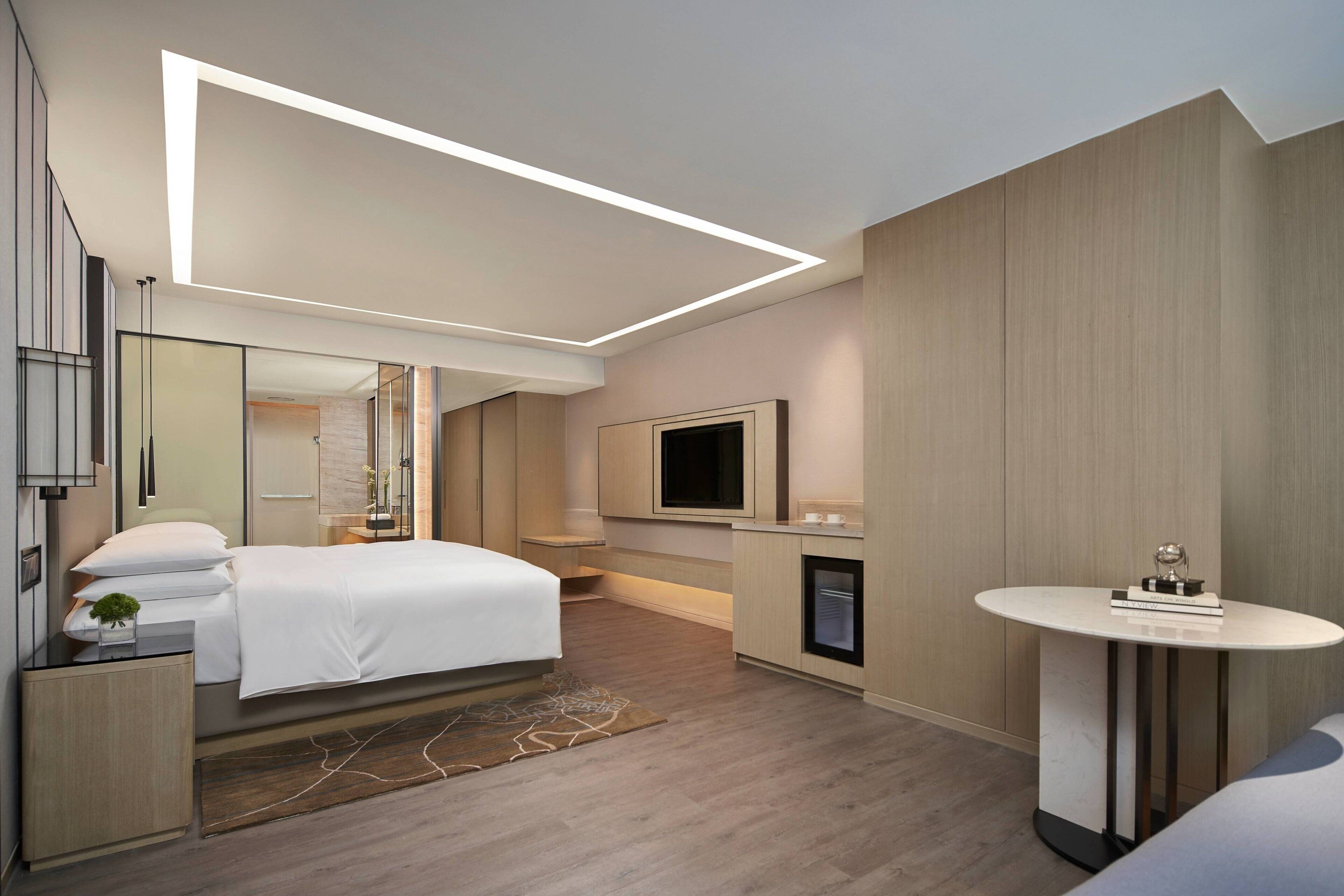 Executive-Zimmer, 1 King-Bett, Stadtblick (Club Lounge access) | Hochwertige Bettwaren, Daunenbettdecken, Minibar, Zimmersafe