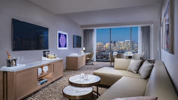 Fantasy Executive Suite | Interior