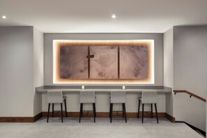 Property amenity - AC Hotel by Marriott Old Montreal (Montreal)