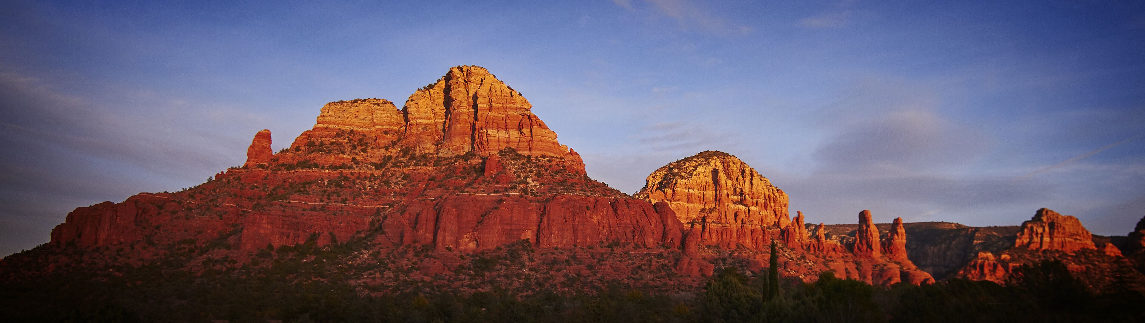 deluxe room, 2 queen beds | mountain view