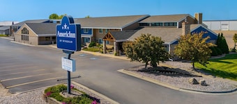 AmericInn by Wyndham Roseau