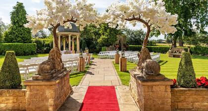 Rogerthorpe Manor Hotel