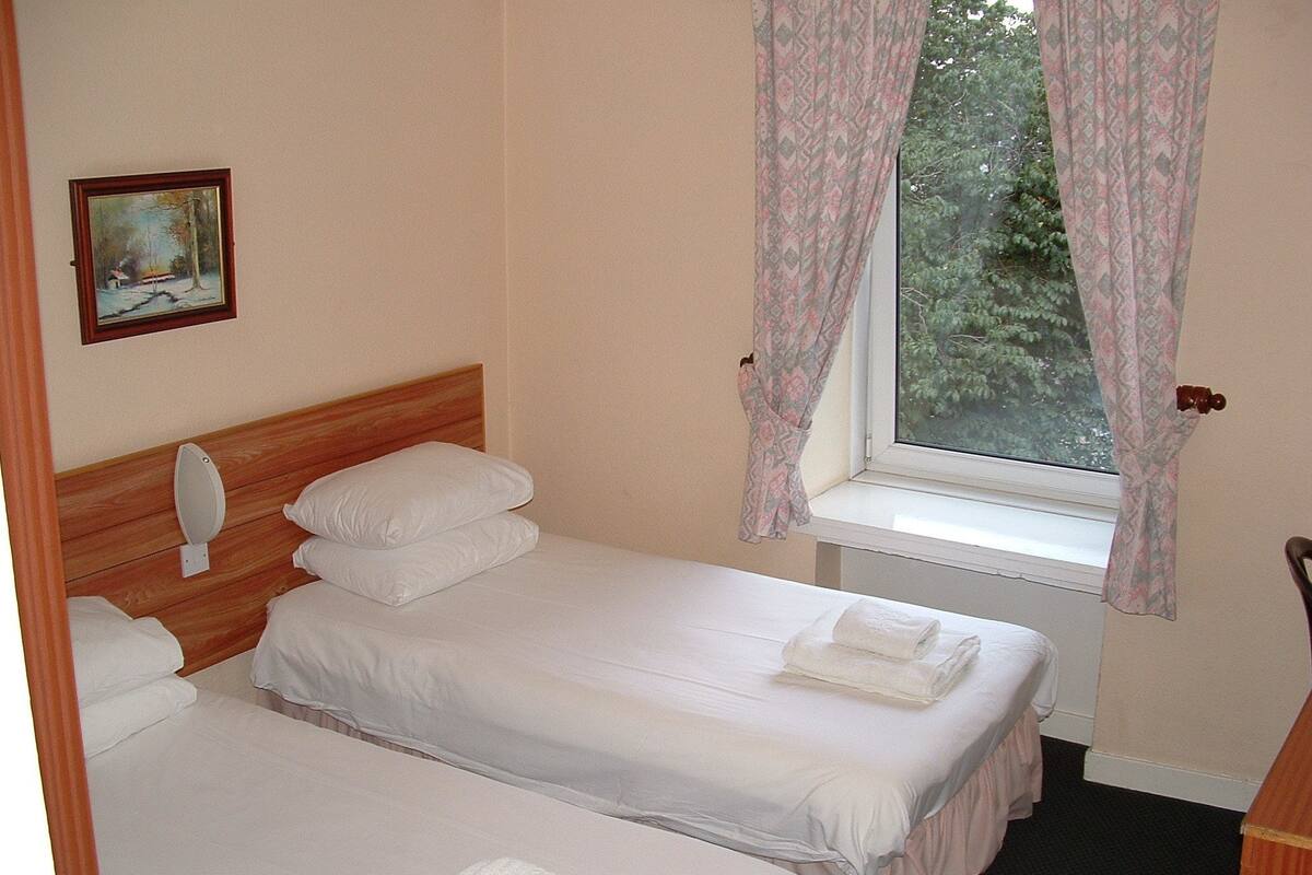 In-room safe, desk, rollaway beds, free WiFi