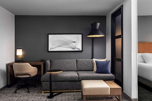 Literie hypoallergénique, couette en duvet d'oie, bureau