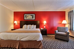 Rom – standard, 1 kingsize-seng, røyk | Strykejern/-brett og barnesenger (inkludert)