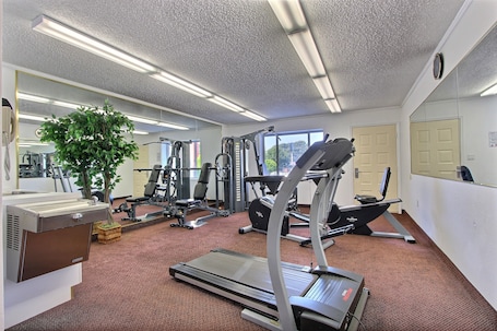 Sala de fitness. Quality Inn & Suites Millville