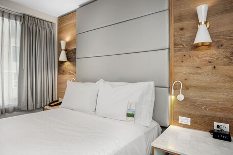 Holiday Inn Express San Juan Condado, an IHG Hotel - Image 11