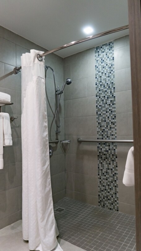 Holiday Inn Express San Juan Condado, an IHG Hotel - Image 72