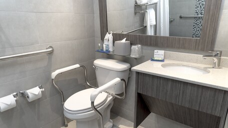 Holiday Inn Express San Juan Condado, an IHG Hotel - Image 62