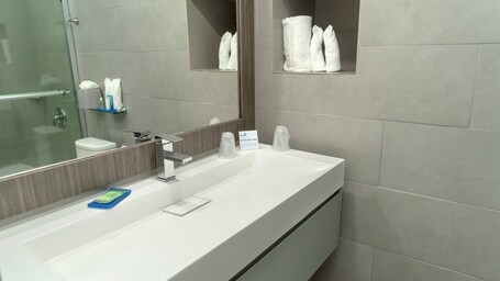 Holiday Inn Express San Juan Condado, an IHG Hotel - Image 69