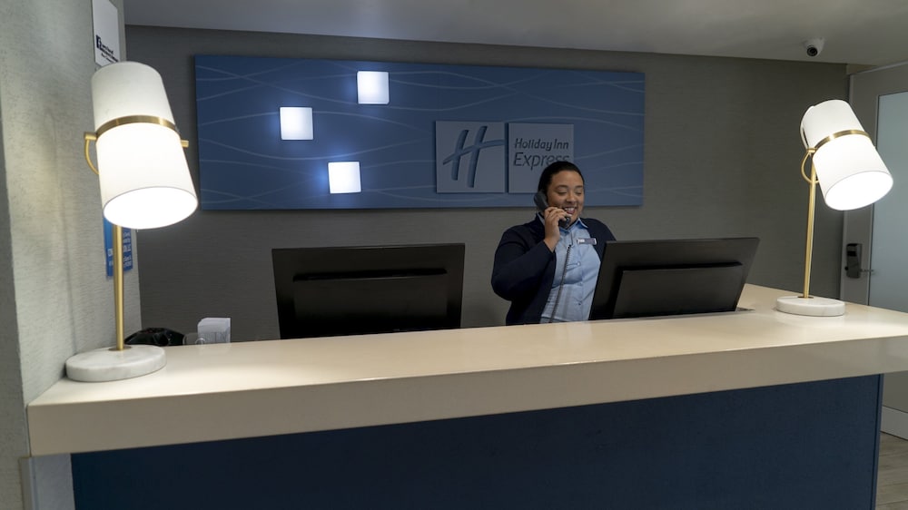 Holiday Inn Express San Juan Condado by null