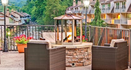 Baymont by Wyndham Gatlinburg On The River